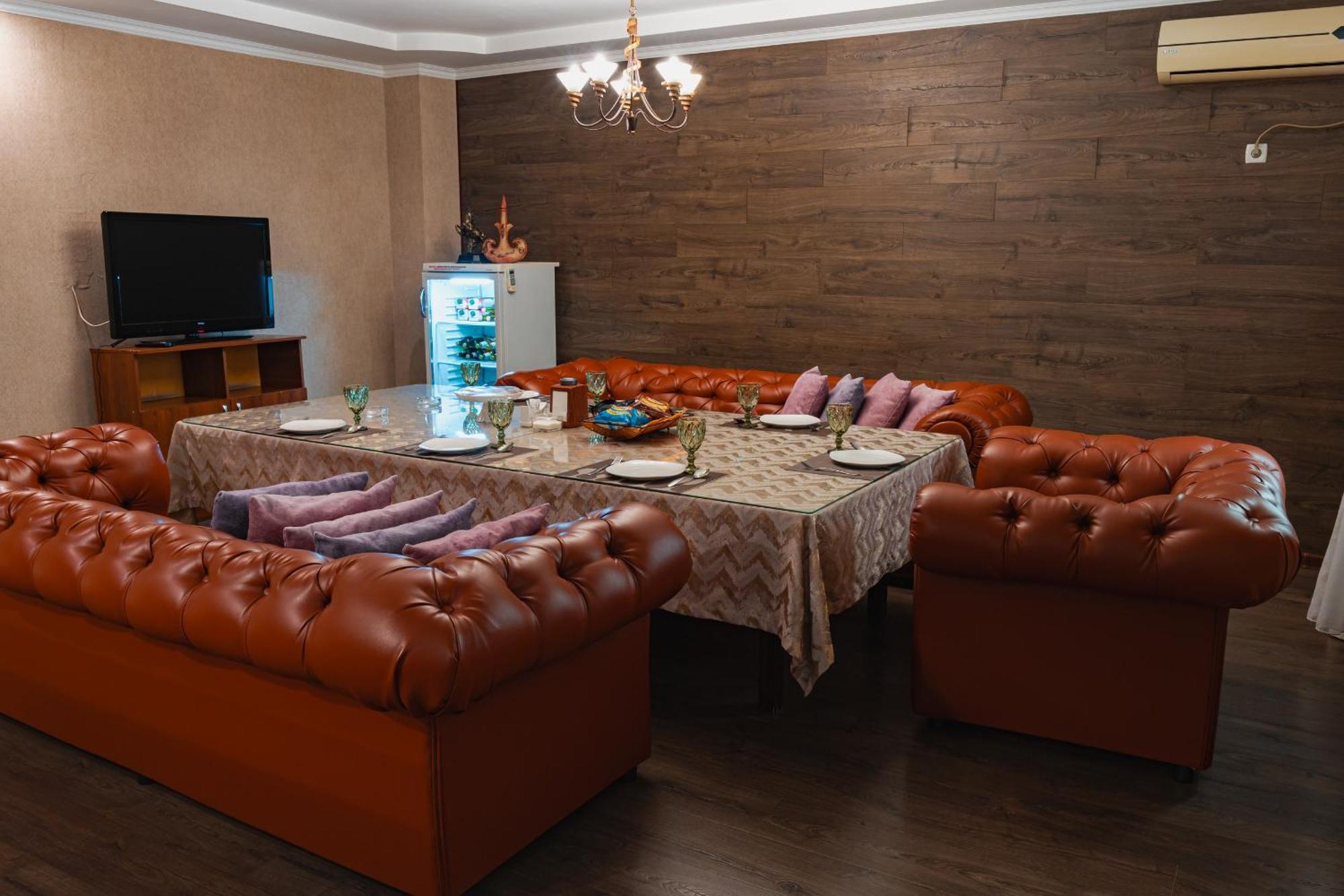 Altair Hotel Shymkent Eksteriør billede