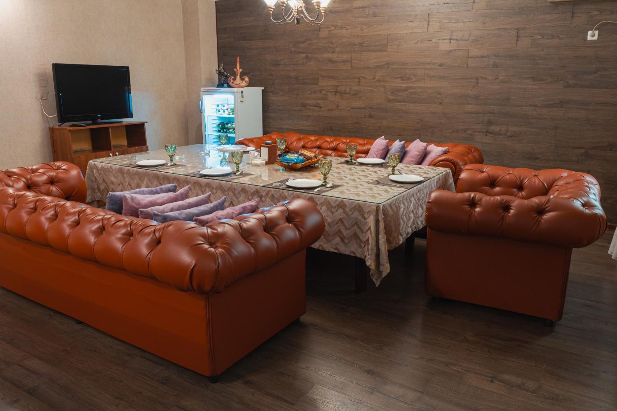 Altair Hotel Shymkent Eksteriør billede
